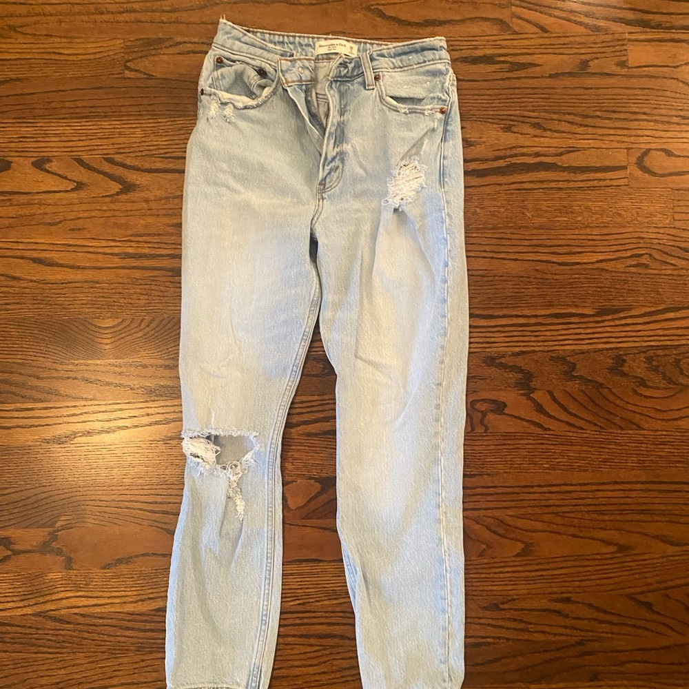 Abercrombie Curve Love High Rise Mom Jeans